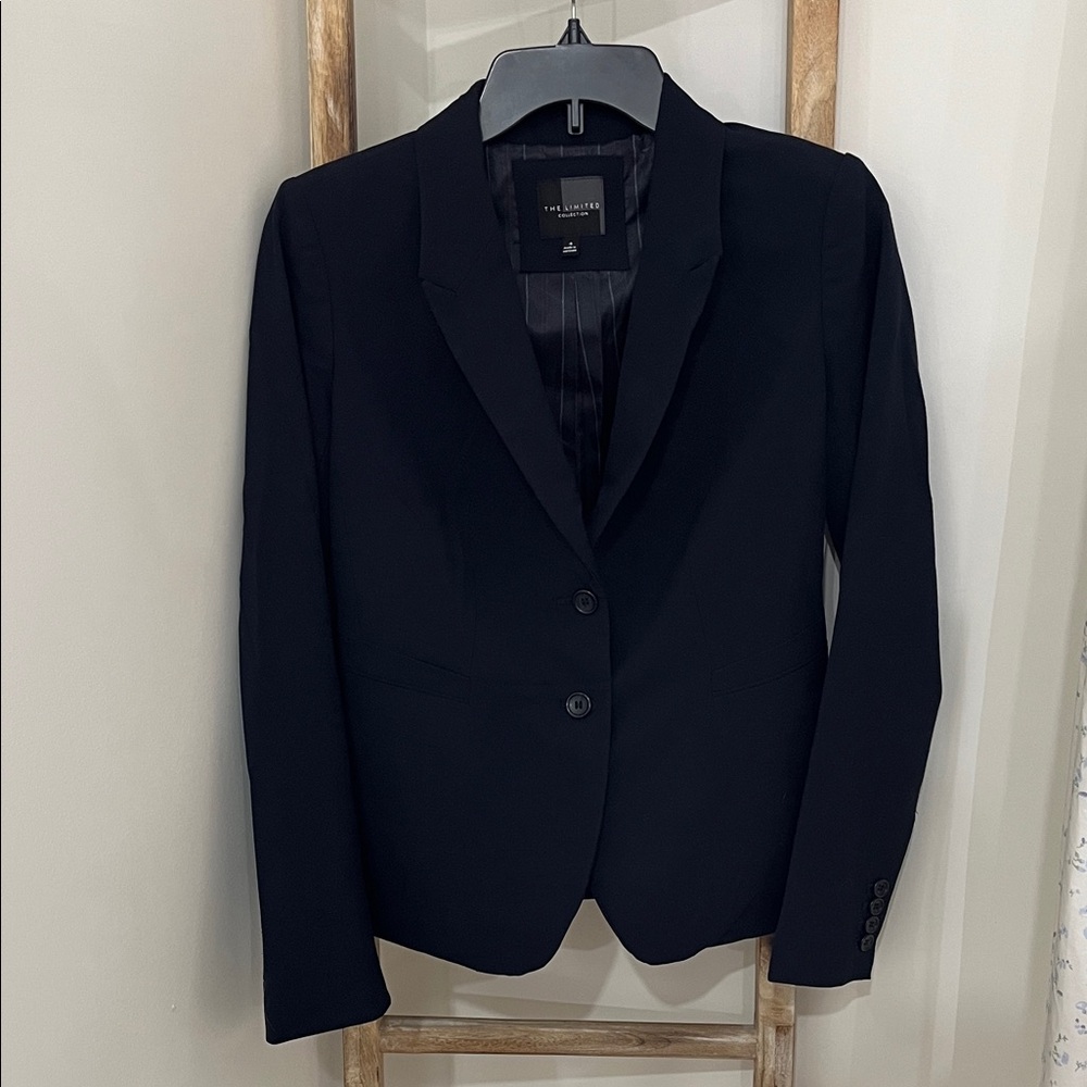 The Limited Collection Elegant Black Suit Jacket